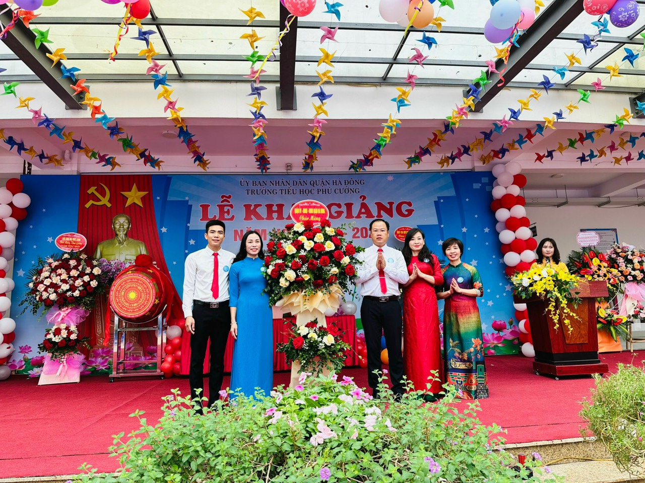 u quận